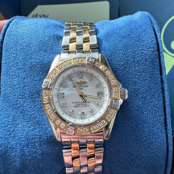 ✅SOLD Breitling Callistino
28mm Diamond Bezel Two Tone 18kt Gold Band Watch - Picture 10 of 11